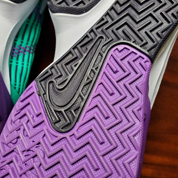 Nike Men's LeBron Witness VI Basketball Shoes Sz 8.5 EUC - Picture 10 of 16